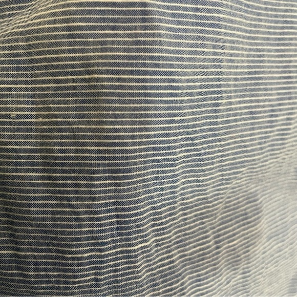 GAP The Fitted Boyfriend Striped Blue/White Button Down Front Pocket Shirt - Picture 7 of 7